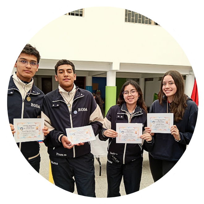 Estamos Alegres En Oblatas 